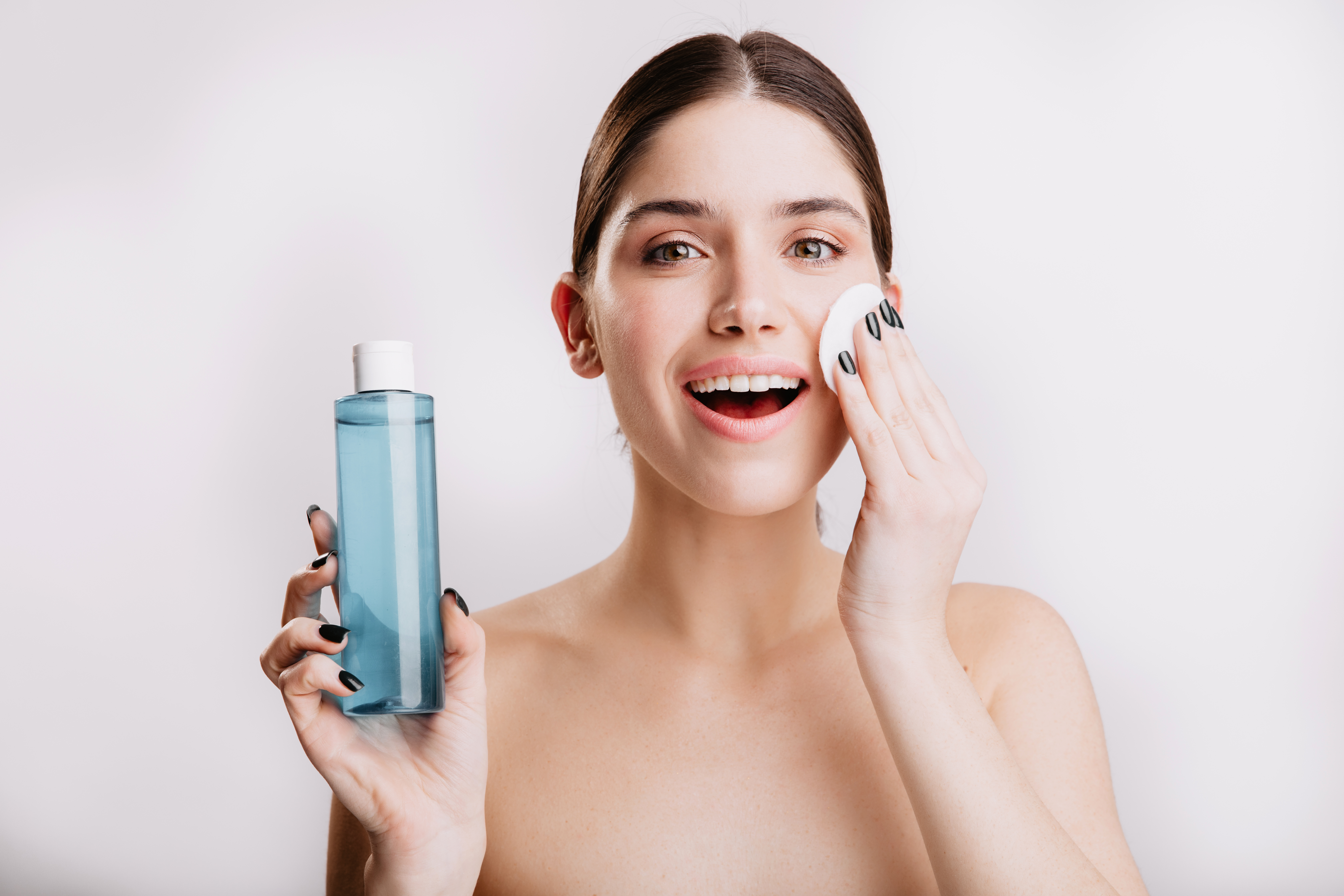 Best Hydrosols for Skin: Hydrosol for Acne and Its Use